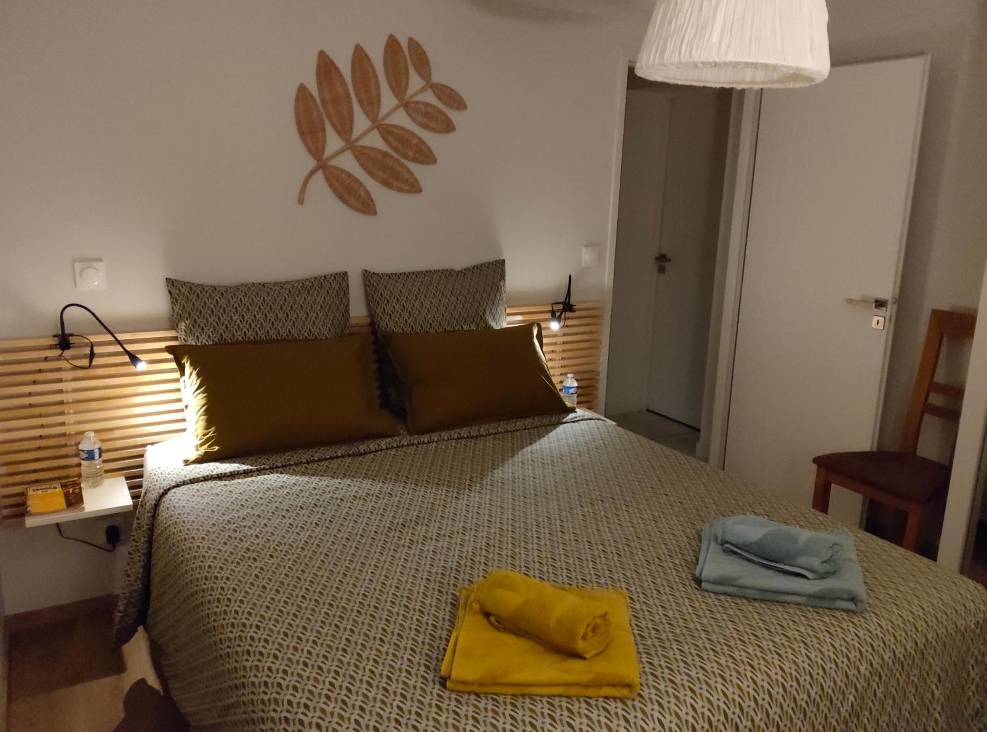 Du Cote De Chez Paule, Chambre Avec Entree Independante Et Salle D'Eau Privative Semeac Luaran gambar